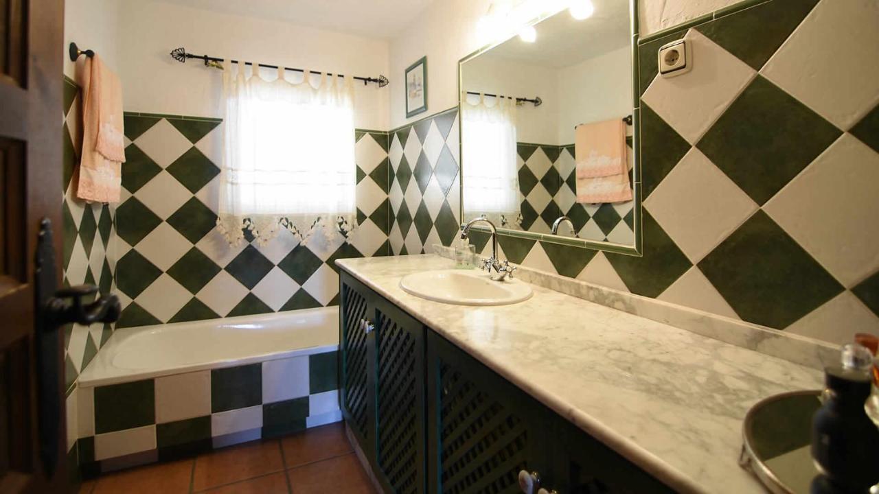Casitas Select - Villa Abajo In Михас Экстерьер фото